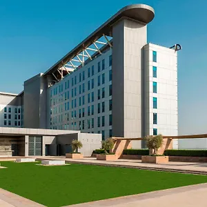 4* فندق آلوفت أبوظبي