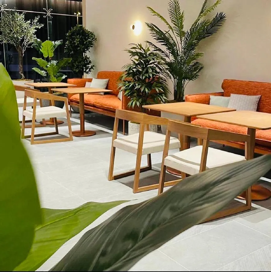 Saray Deluxe Hotel Apartments Abu Dabi 5*,  Birleşik Arap Emirlikleri