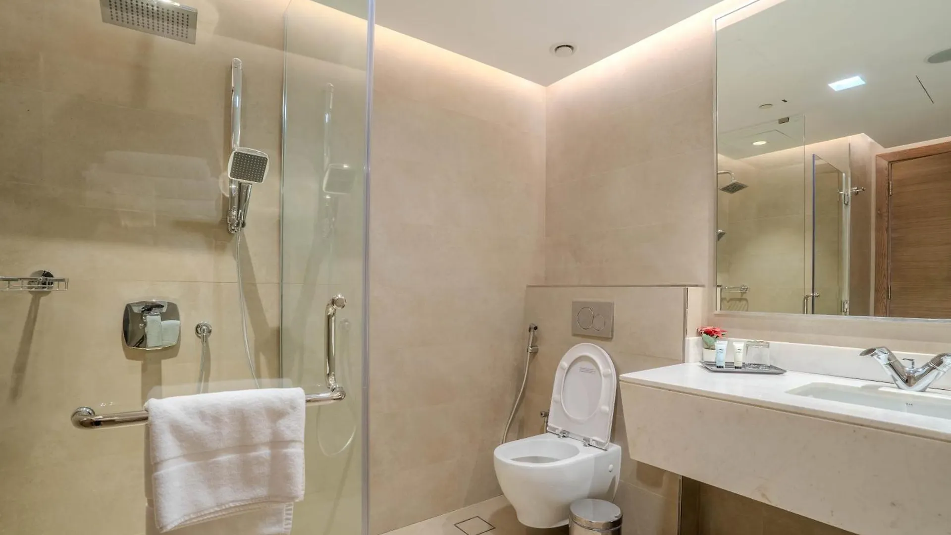 Saray Deluxe Hotel Apartments Abu Dabi